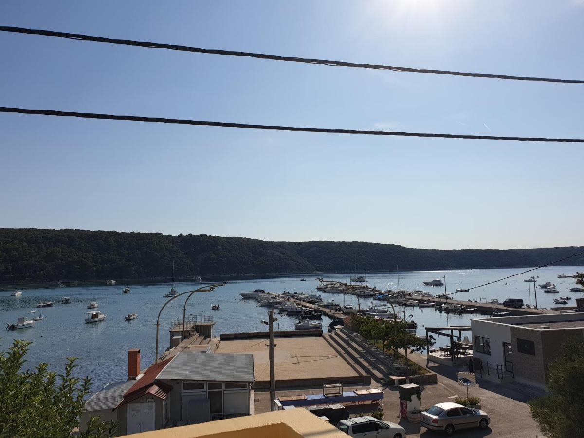 Apartmani I Sobe Jusic Раб Экстерьер фото