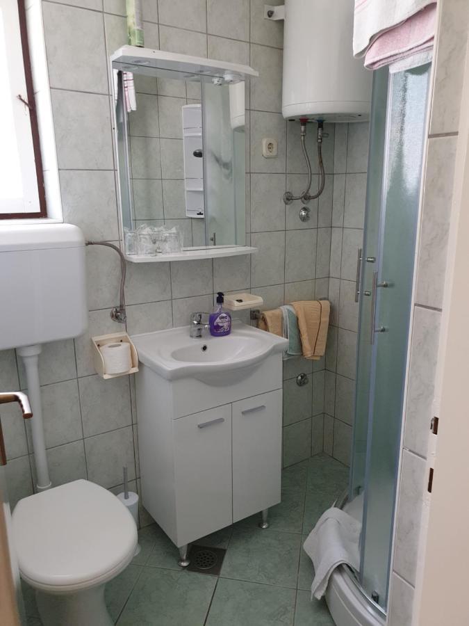 Apartmani I Sobe Jusic Раб Экстерьер фото