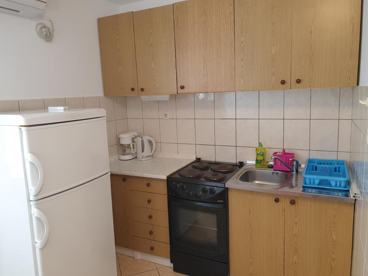 Apartmani I Sobe Jusic Раб Экстерьер фото