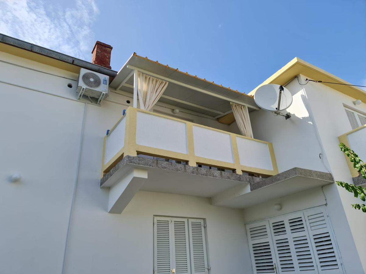 Apartmani I Sobe Jusic Раб Экстерьер фото